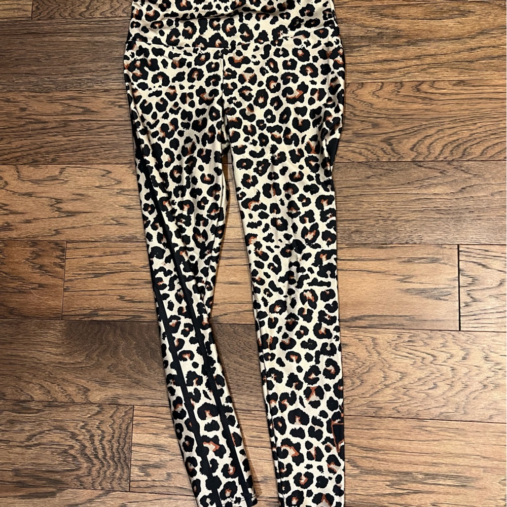 Gold sheep leggings, size M